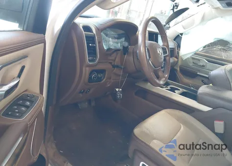 2021 Ram 1500 Laramie 4X4 5'7 Box из США, поврежденный, VIN 1C6SRFJT8MN511725